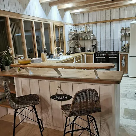 Nyaraló Maison Bois, Entre Et